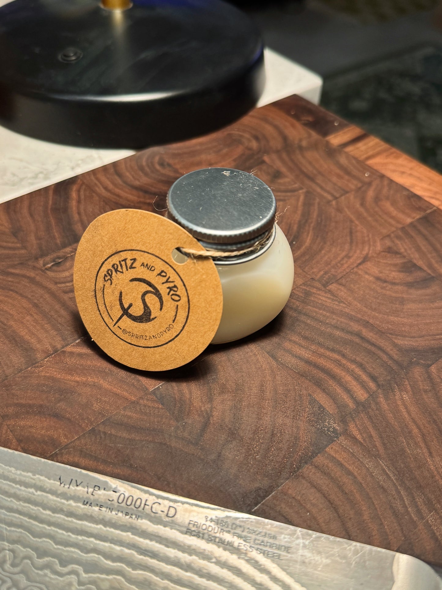 Handmade Board Butter (Beeswax + Ultra Pro Food-Grade Mineral Oil) – 2 fl oz