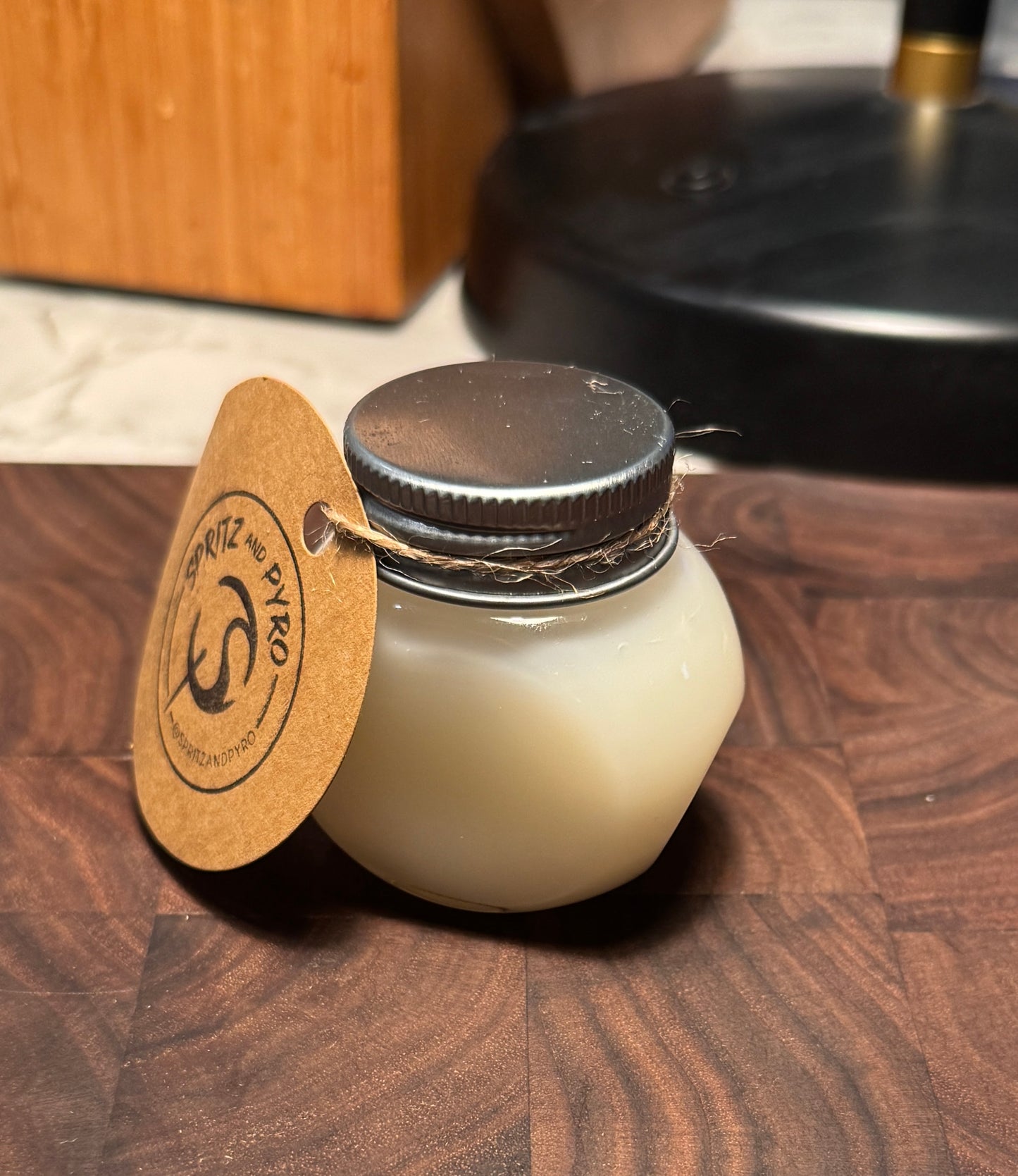 Handmade Board Butter (Beeswax + Ultra Pro Food-Grade Mineral Oil) – 2 fl oz